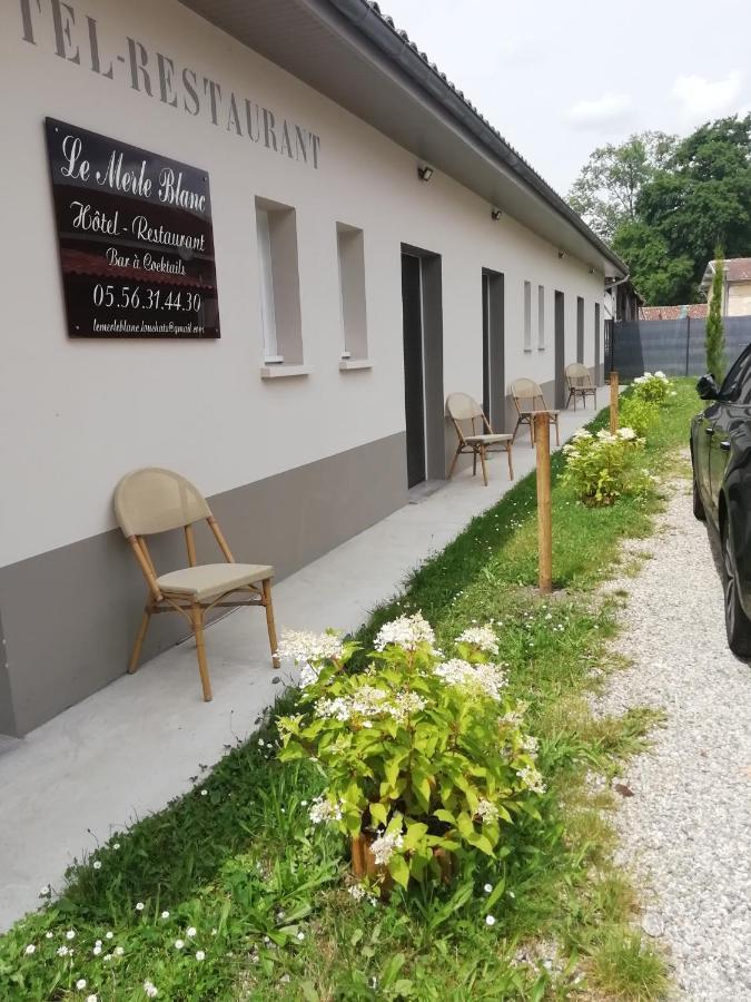 Hotel Le Merle Blanc Louchats Exterior foto